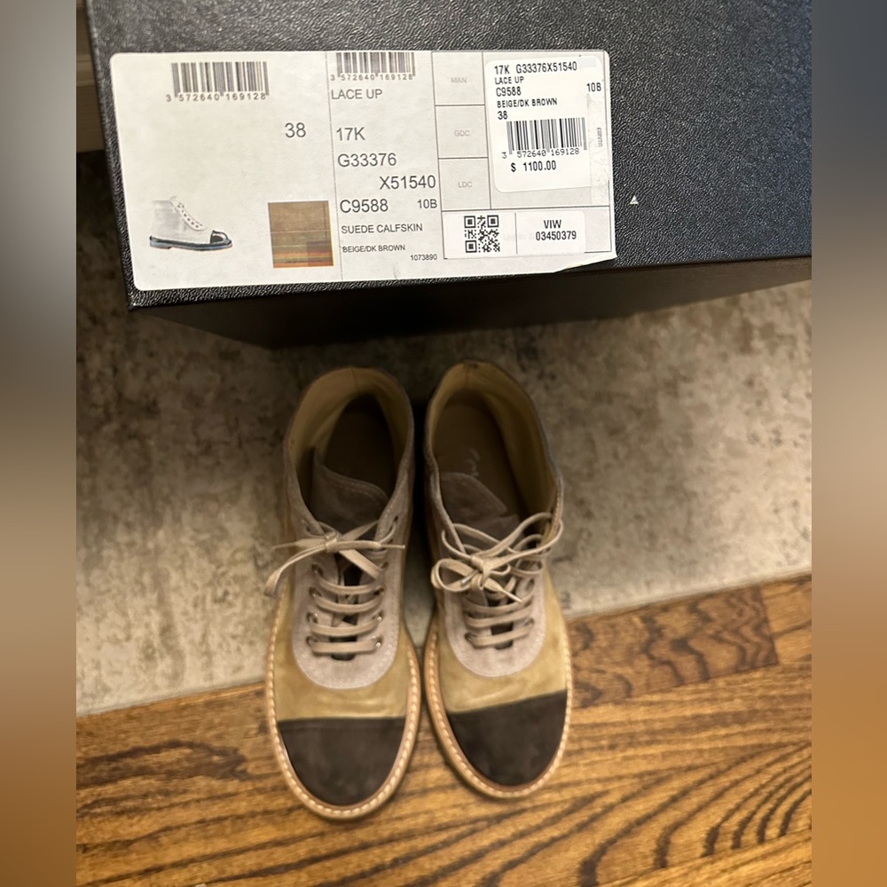 100% authentic Chanel Interlocking CC Logo Lace Up Suede Boots Booties - Picture 15 of 15